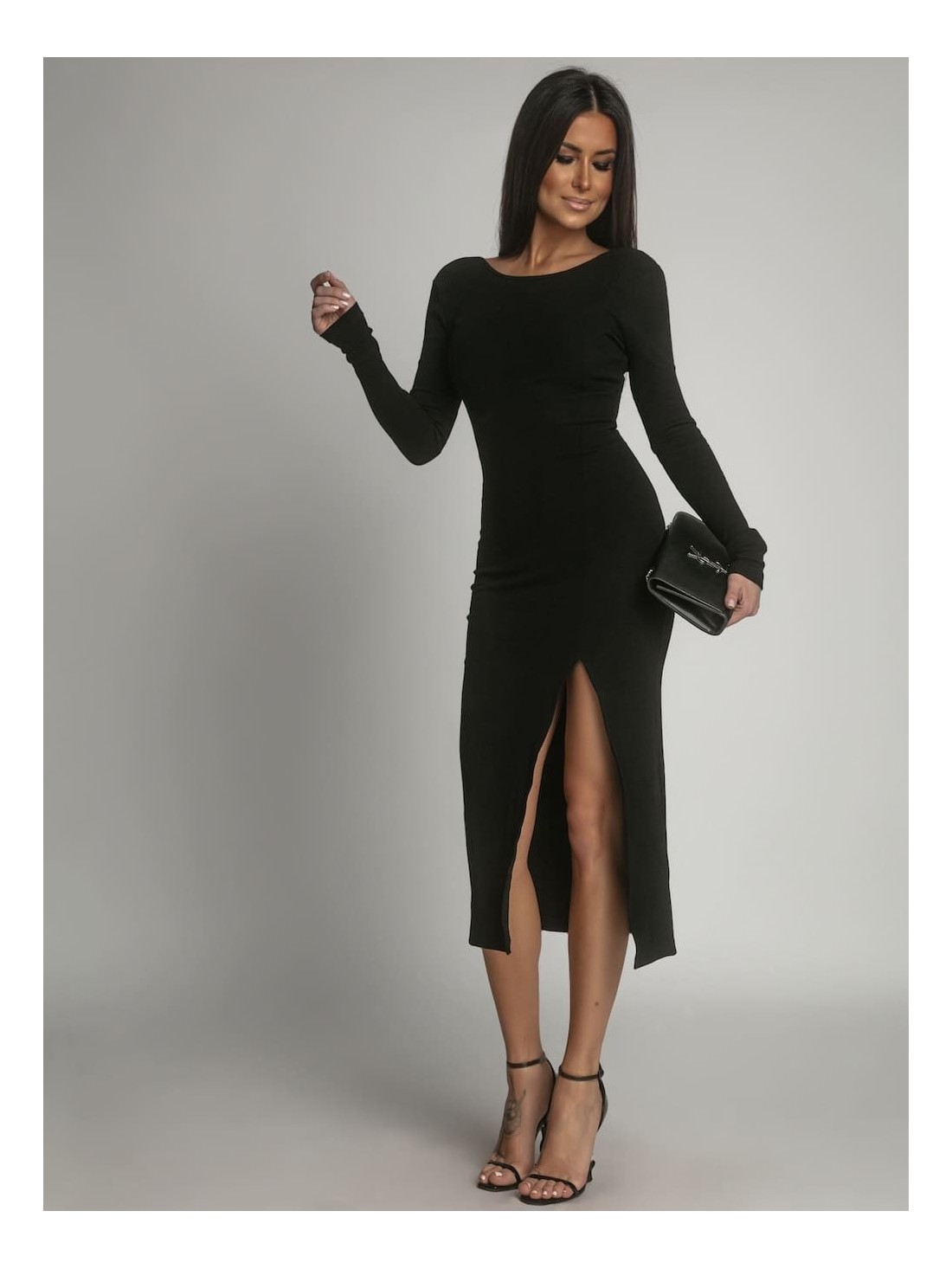 Ribbed dress with a low back, black FG673